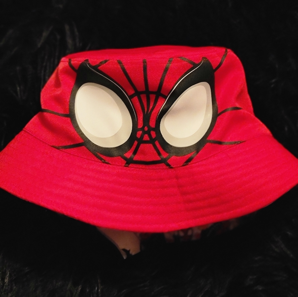 Marvel Disney Children's spiderman bucket hat